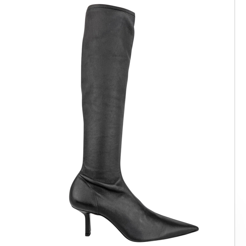 Sz 37 NIB $1075 Neous Nosa boots